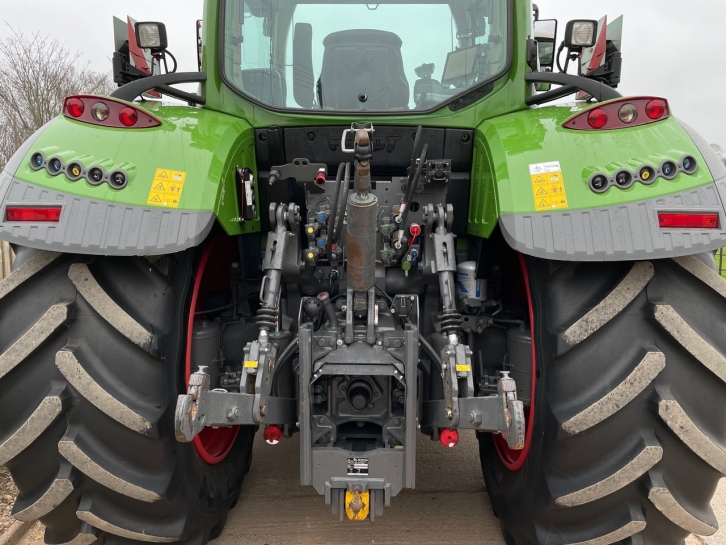 Fendt 724 Profi-Plus