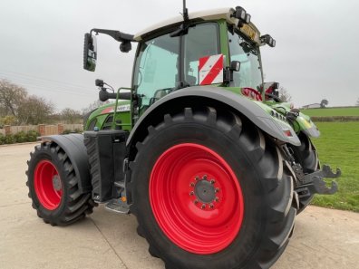 Fendt 724 Profi-Plus