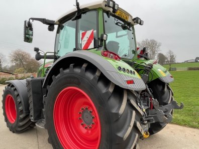 Fendt 724 Profi-Plus