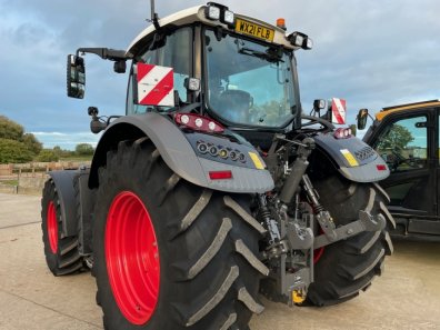 Fendt 724 Profi-Plus