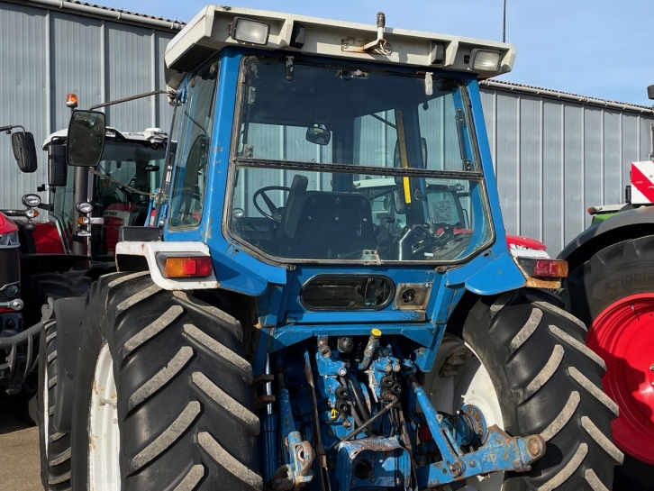 Ford 7810 II