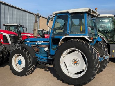 Ford 7810 II