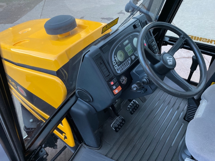 JCB 2140 Fastrac