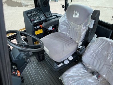 JCB 2140 Fastrac