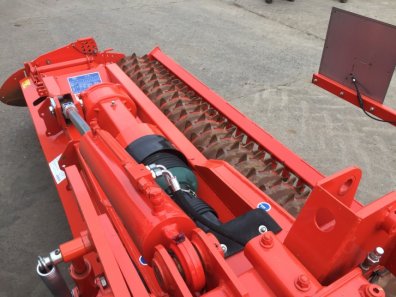 Kuhn HR6004 power harrow