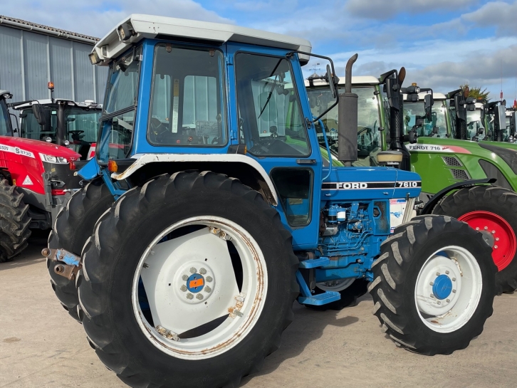 Ford 7610 II