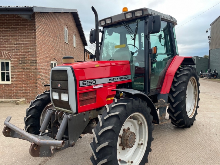 Massey Ferguson 6150