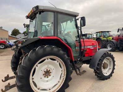 Massey Ferguson 6150
