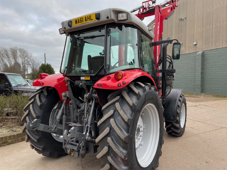Massey Ferguson 5455