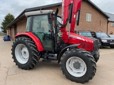 Massey Ferguson 5455