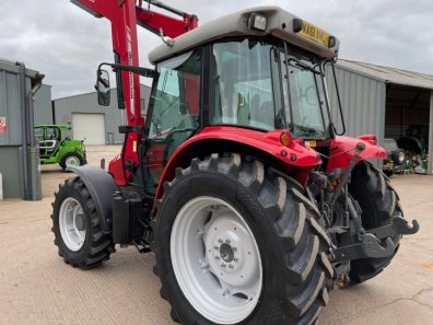 Massey Ferguson 5455