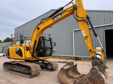 JCB JS130 LC