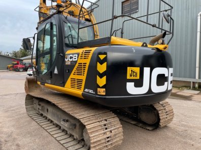 JCB JS130 LC