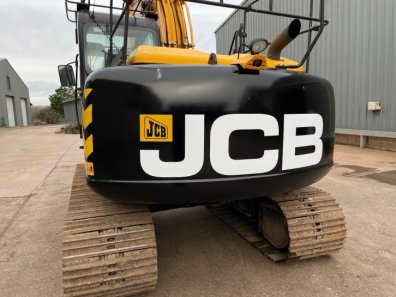 JCB JS130 LC