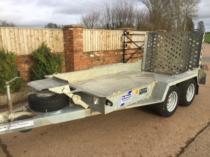 Ifor Williams GH1054 plant trailer