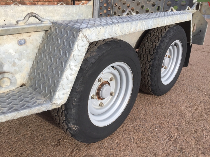 Ifor Williams GH1054 plant trailer