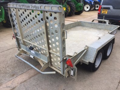 Ifor Williams GH1054 plant trailer