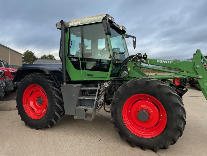 Fendt 520