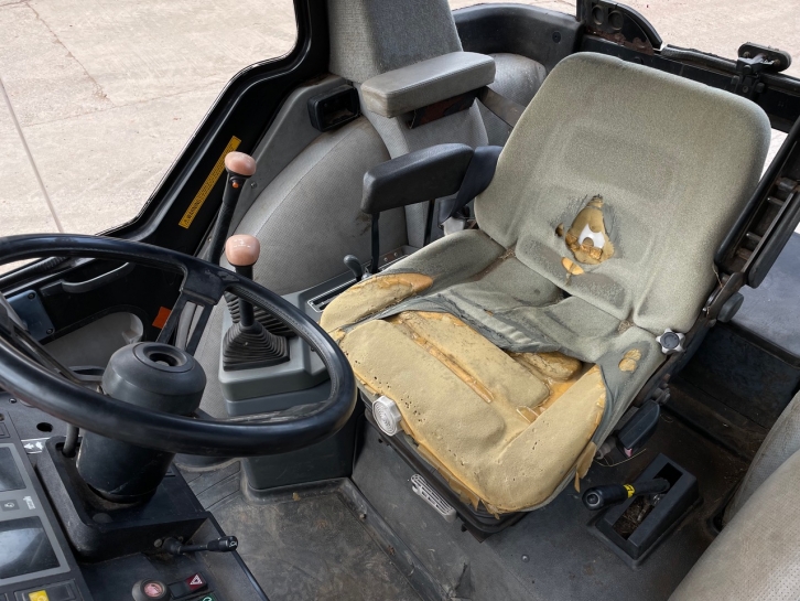 Case 4210 XL