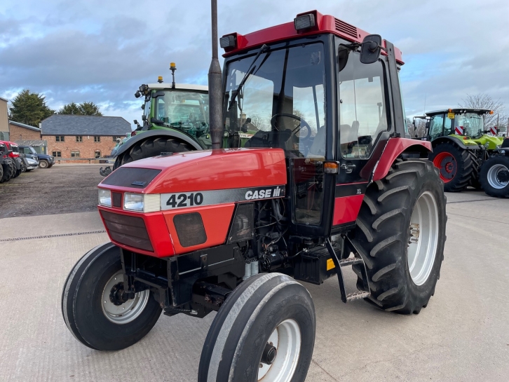 Case 4210 XL
