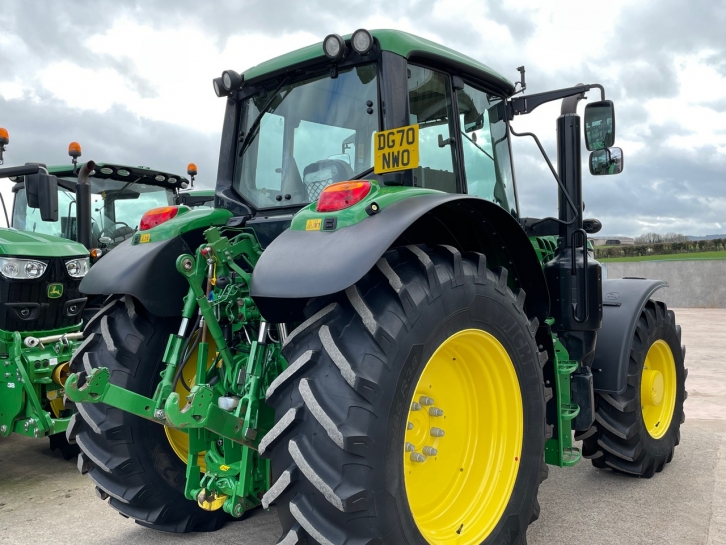 John Deere 6155M