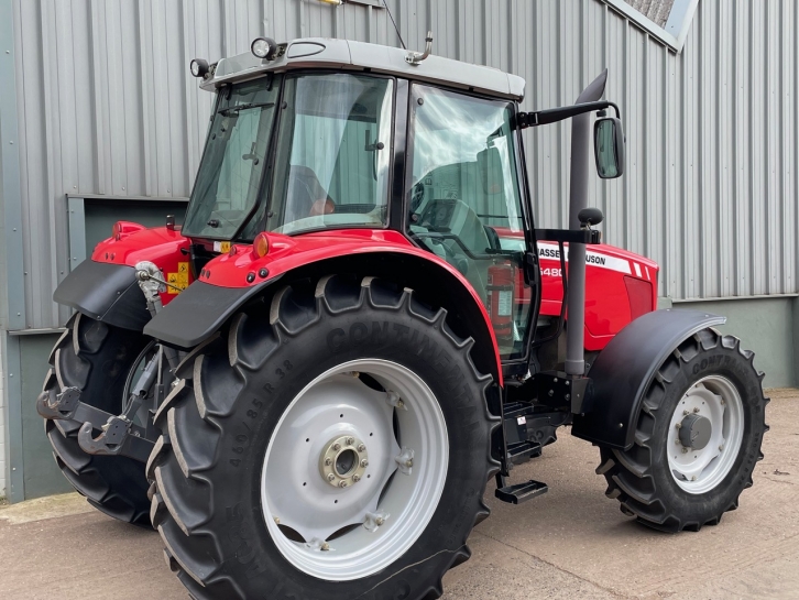 Massey Ferguson 5480