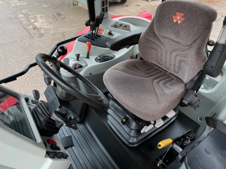 Massey Ferguson 5480