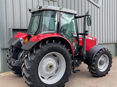 Massey Ferguson 5480