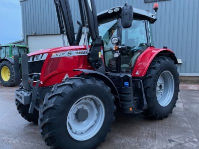Massey Ferguson 6715S