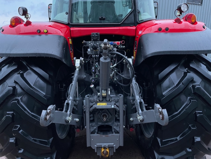 Massey Ferguson 7719S Exclusive