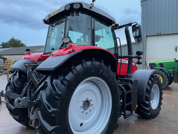 Massey Ferguson 7719S Exclusive