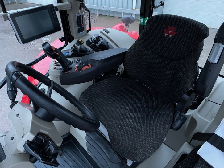 Massey Ferguson 7719S Exclusive