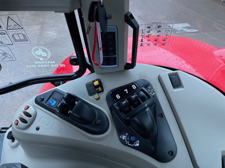 Massey Ferguson 7719S Exclusive