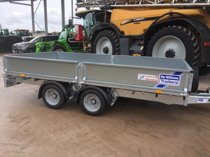 Ifor Williams LM126 flat bed trailer