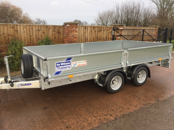 Ifor Williams LM126 flat bed trailer