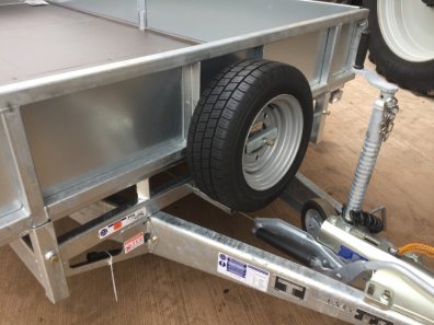 Ifor Williams LM126 flat bed trailer