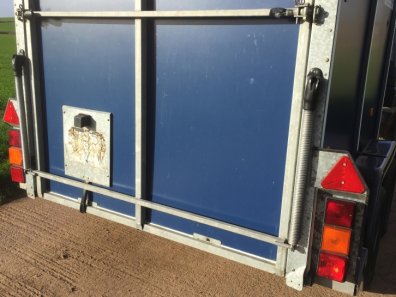 Ifor Williams HB505 horse box trailer