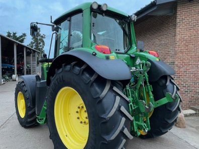 John Deere 6930