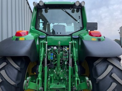 John Deere 6930