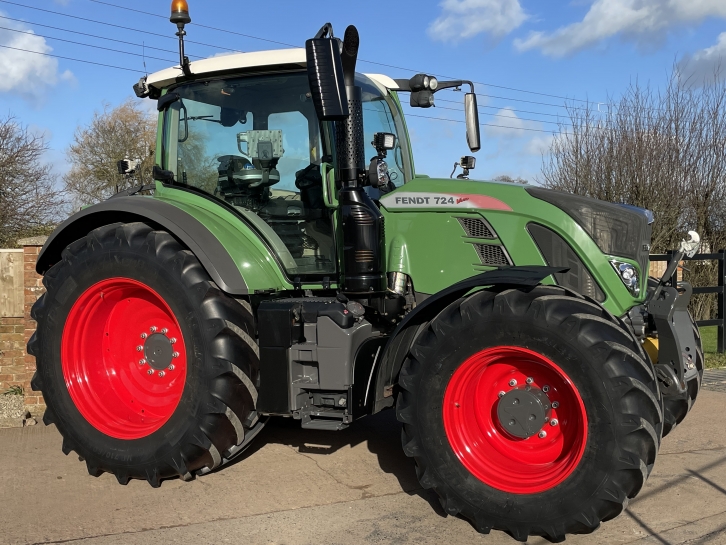 Fendt 724 Profi-Plus