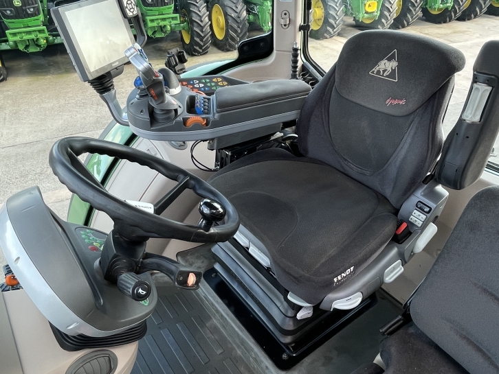 Fendt 724 Profi-Plus