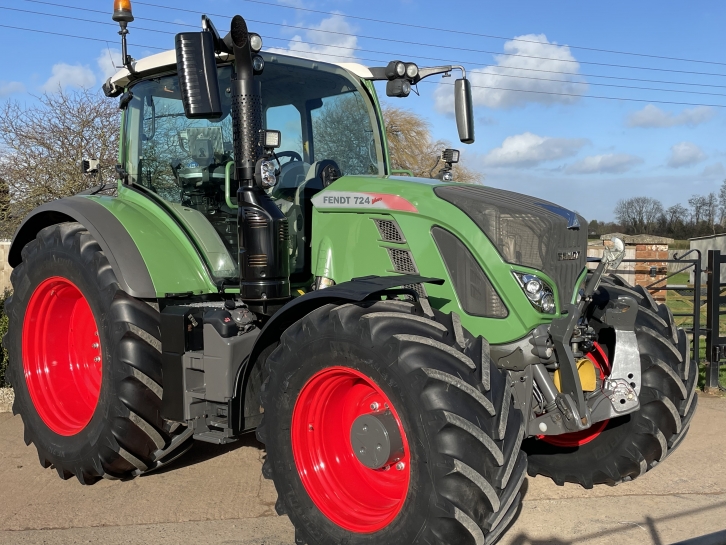 Fendt 724 Profi-Plus