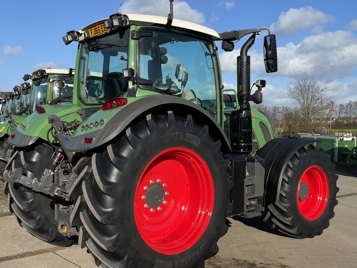 Fendt 724 Profi-Plus