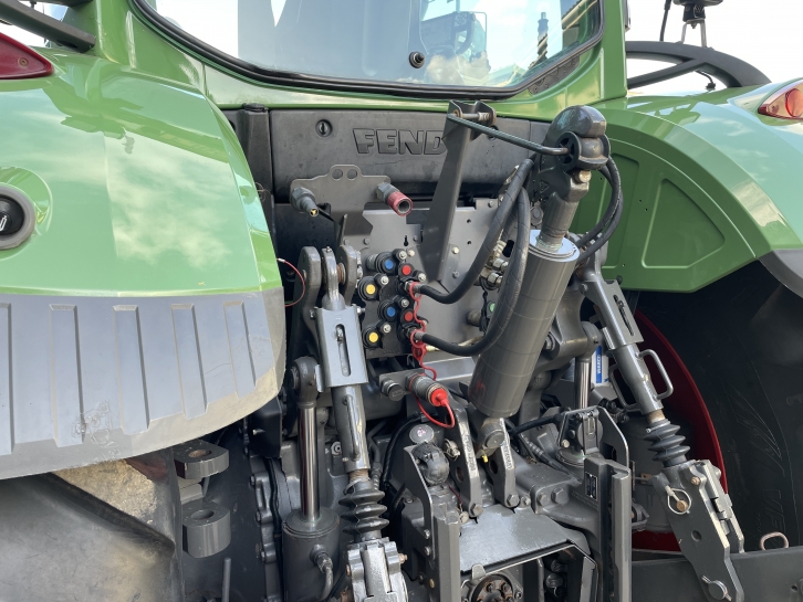 Fendt 724 Profi-Plus