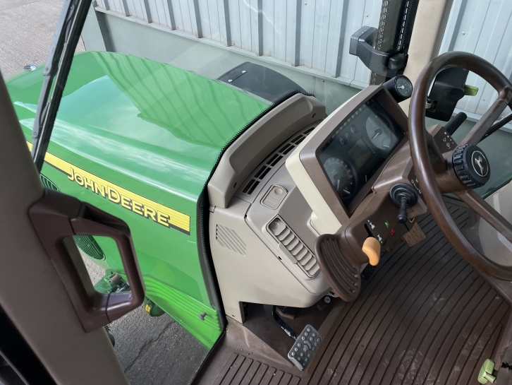 John Deere 6420S