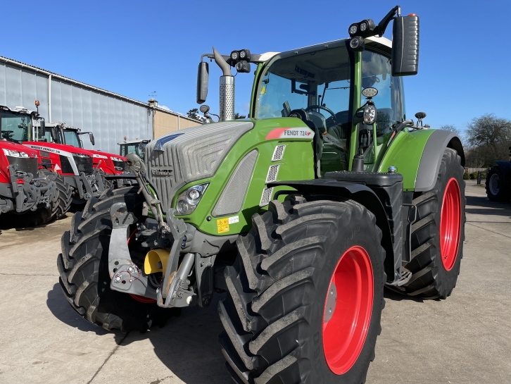 Fendt 724 Profi-Plus
