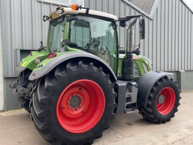Fendt 724 Profi-Plus