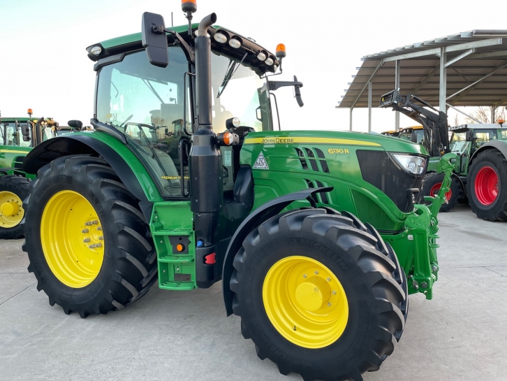 John Deere 6130R