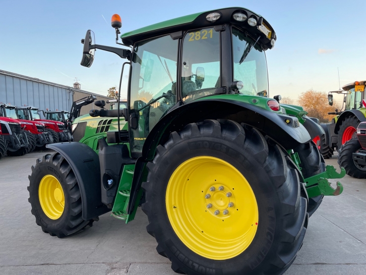 John Deere 6130R