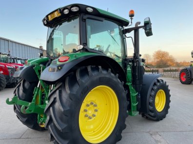 John Deere 6130R